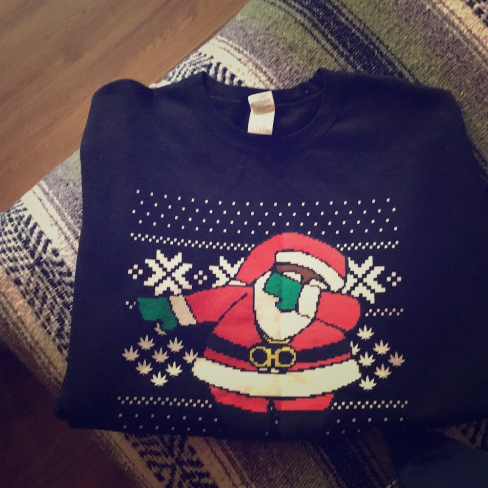 Men’s XL Dabbing Santa Christmas sweater